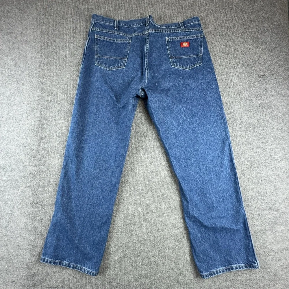 Dickies Jeans Mens 42x32 Blue Relaxed Fit Straight Leg Medium Wash Denim Pants
